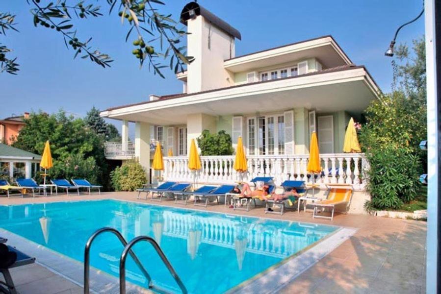 Hotel Gardenia & Villa Charme Adults Friendly 4Star Service Bardolino Exterior foto