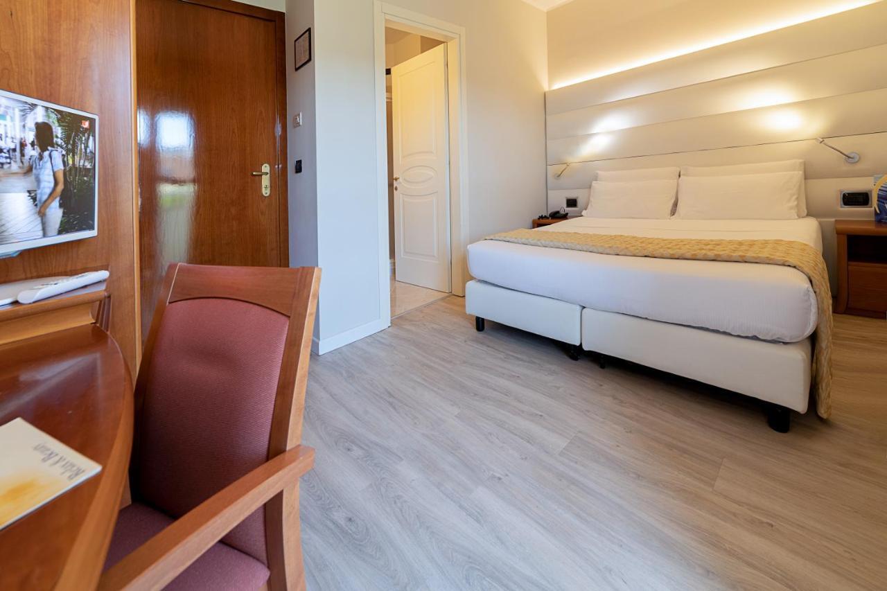 Hotel Gardenia & Villa Charme Adults Friendly 4Star Service Bardolino Exterior foto